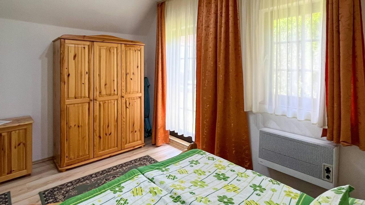 Magyar Apartmanhazak I-Iii. Zalakaros Bagian luar foto