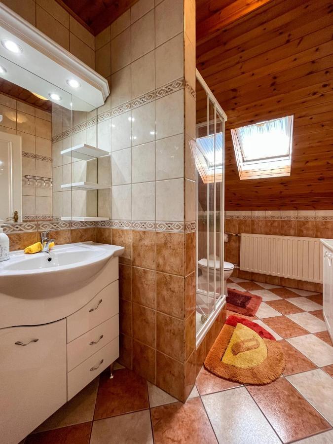 Magyar Apartmanhazak I-Iii. Zalakaros Bagian luar foto