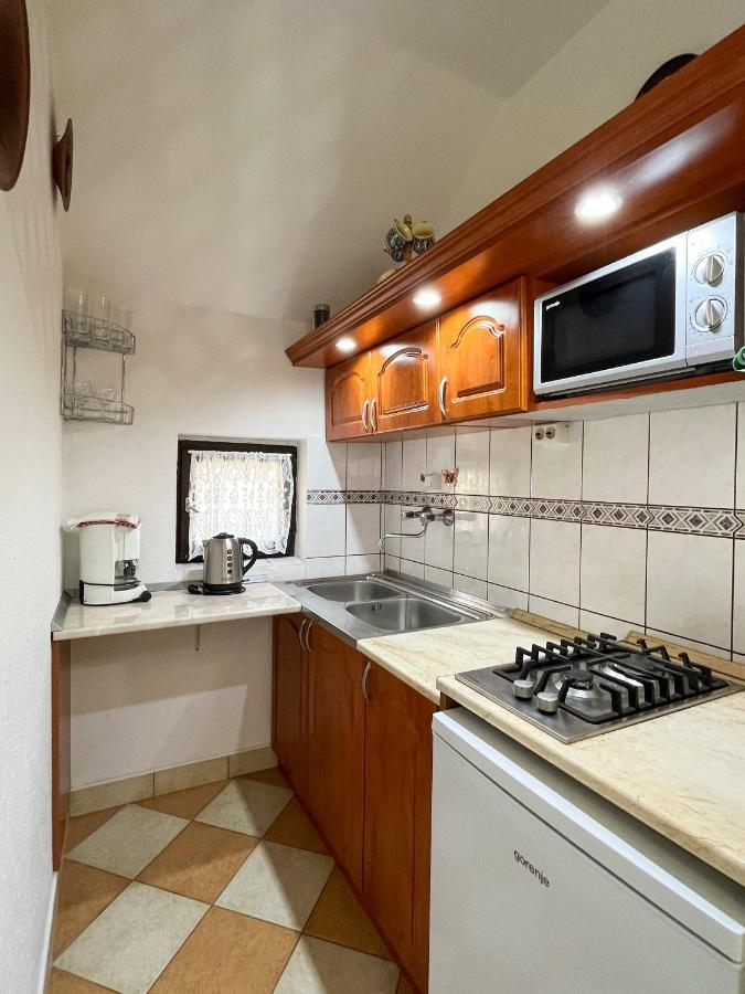 Magyar Apartmanhazak I-Iii. Zalakaros Bagian luar foto
