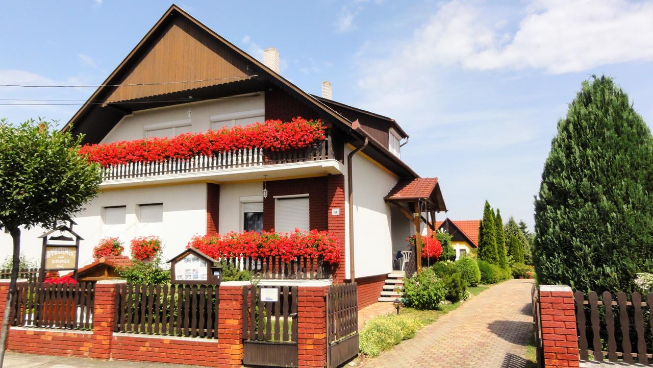 Magyar Apartmanhazak I-Iii. Zalakaros Bagian luar foto